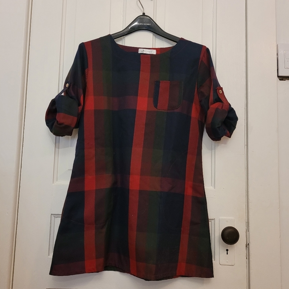 Plaid Shirt/dress.Altered shorter length.Sz M.Excellent w/ leggings,tall boots - Picture 2 of 4